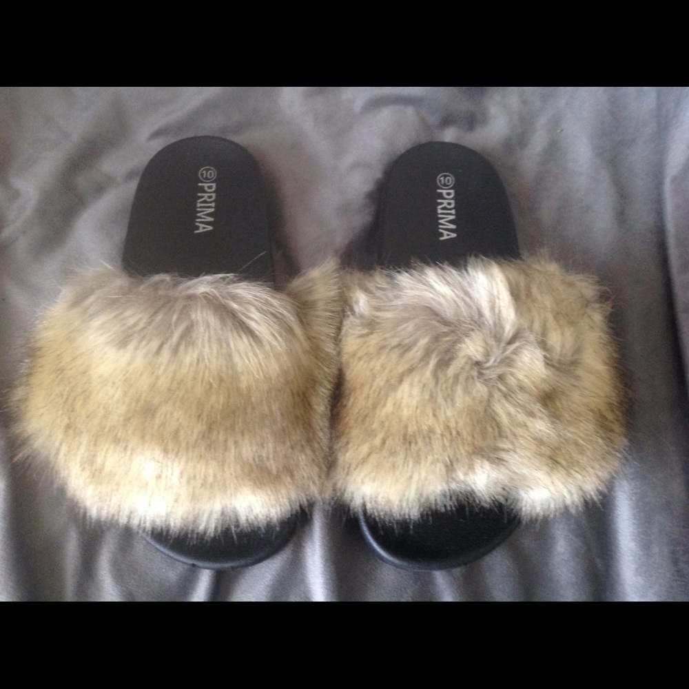 Animal Print Fur Slides